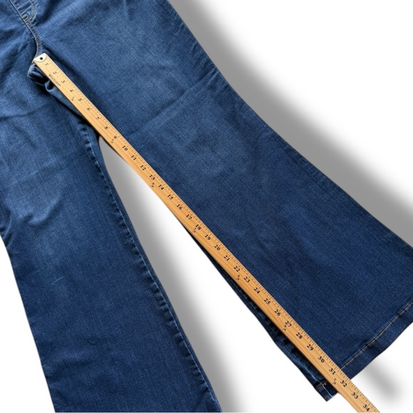 SPANX Denim Flare Jeans Size 2X Midnight Blue - Picture 7 of 9